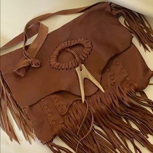 Hide and hunter handmade brown leather purse